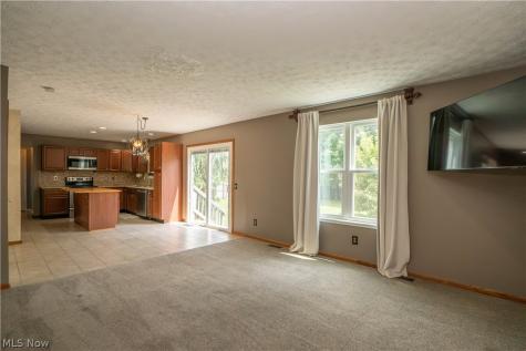 6526 Sugargrove Circle NE Canton OH 44721