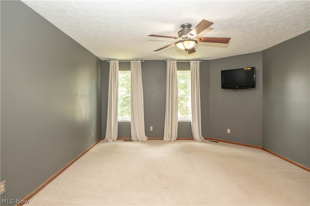 6526 Sugargrove Circle NE Canton OH 44721