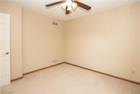 6526 Sugargrove Circle NE Canton OH 44721