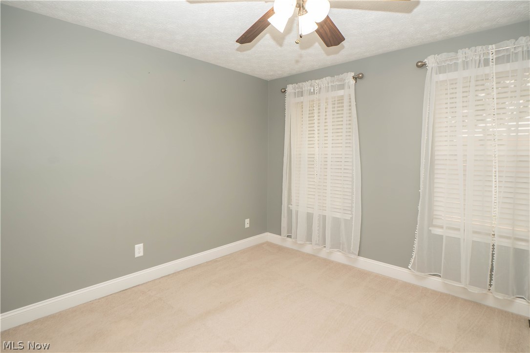 6526 Sugargrove Circle NE Canton OH 44721