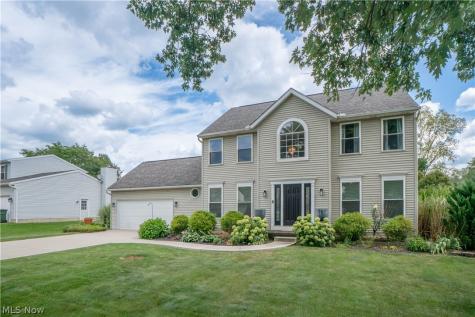 6526 Sugargrove Circle NE Canton OH 44721