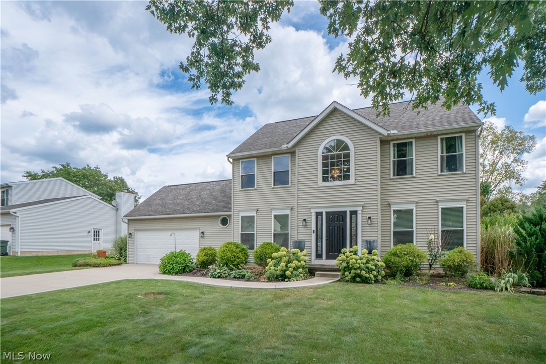 6526 Sugargrove Circle NE Canton OH 44721