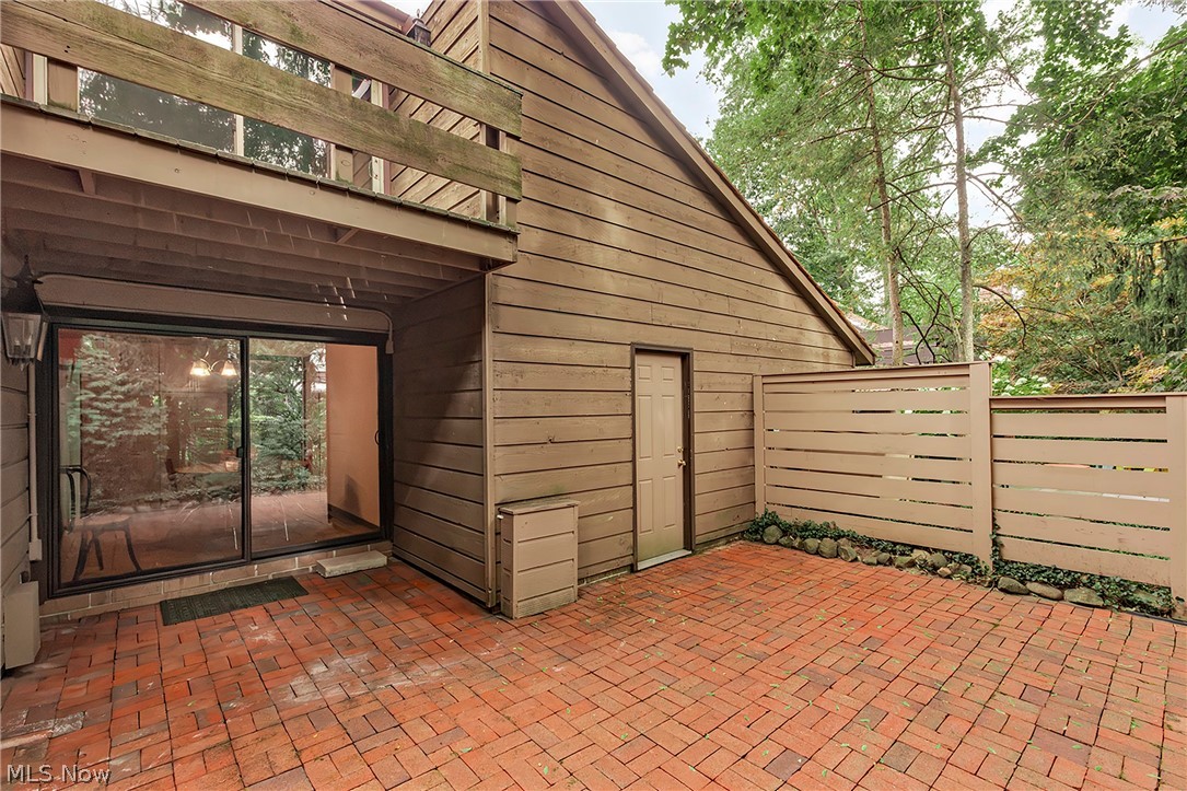 12616 Cedar Road Cleveland Heights OH 44106