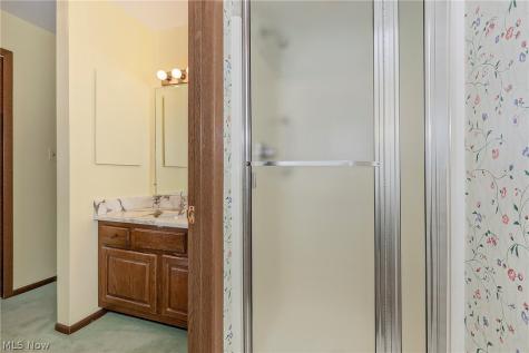12616 Cedar Road Cleveland Heights OH 44106