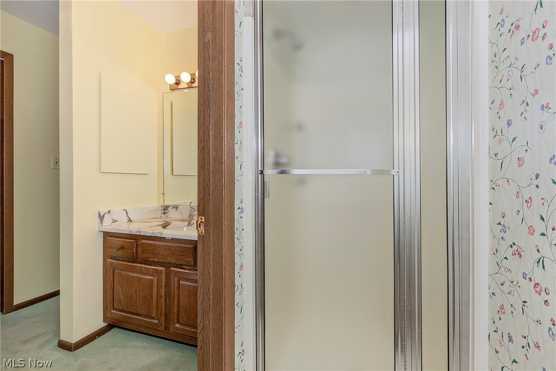 12616 Cedar Road Cleveland Heights OH 44106