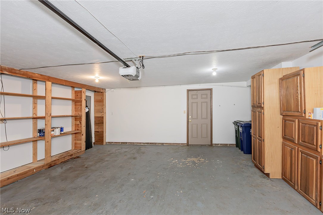 12616 Cedar Road Cleveland Heights OH 44106