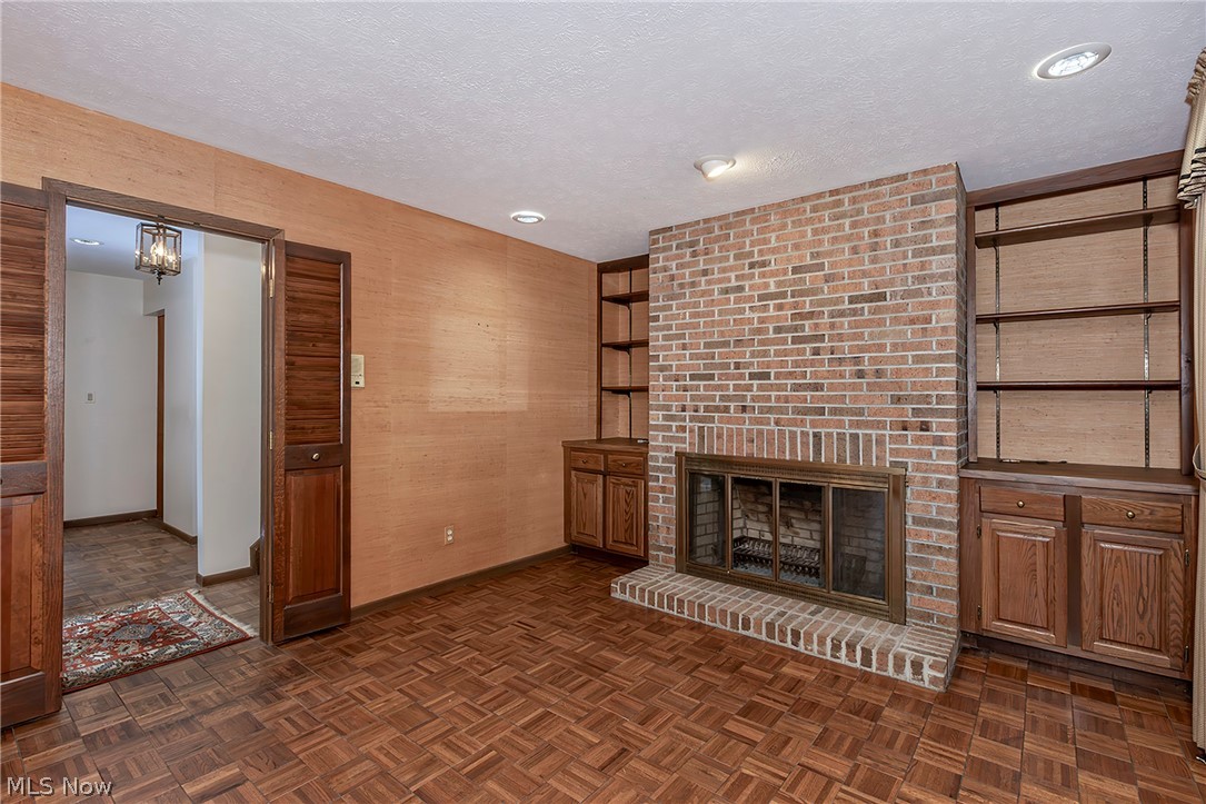 12616 Cedar Road Cleveland Heights OH 44106