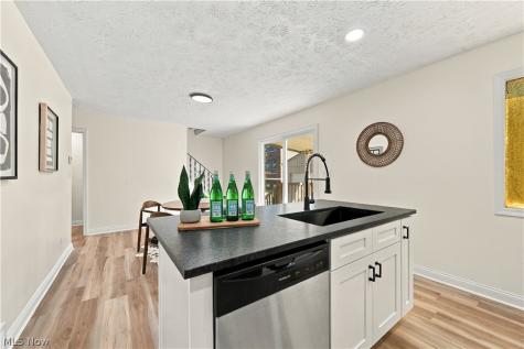 3117 Bailey Road Cuyahoga Falls OH 44221