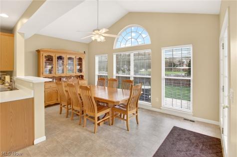 136 Stonesthrow Drive Berea OH 44017