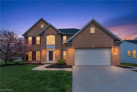 136 Stonesthrow Drive Berea OH 44017