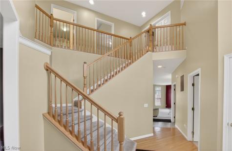 136 Stonesthrow Drive Berea OH 44017