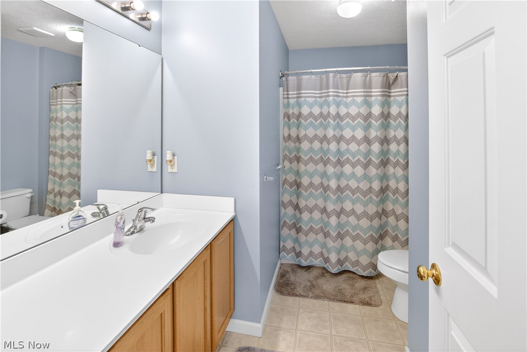 136 Stonesthrow Drive Berea OH 44017