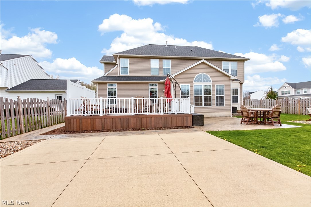 136 Stonesthrow Drive Berea OH 44017
