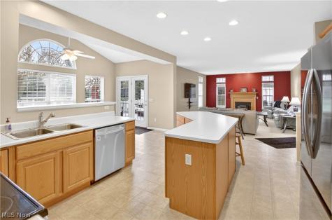 136 Stonesthrow Drive Berea OH 44017