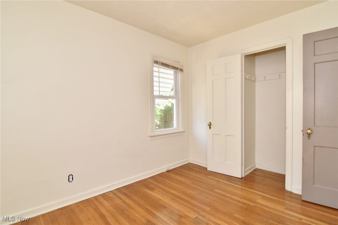 11909 Mortimer Avenue Cleveland OH 44111