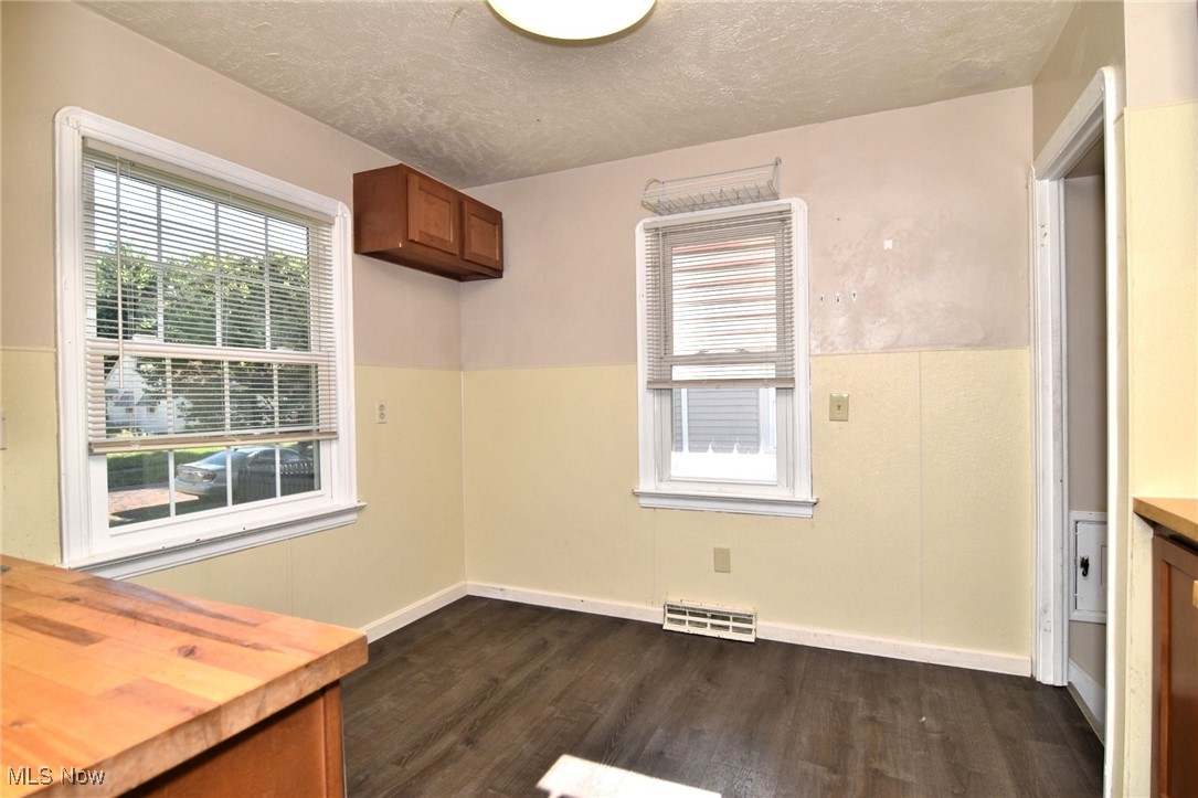 11909 Mortimer Avenue Cleveland OH 44111