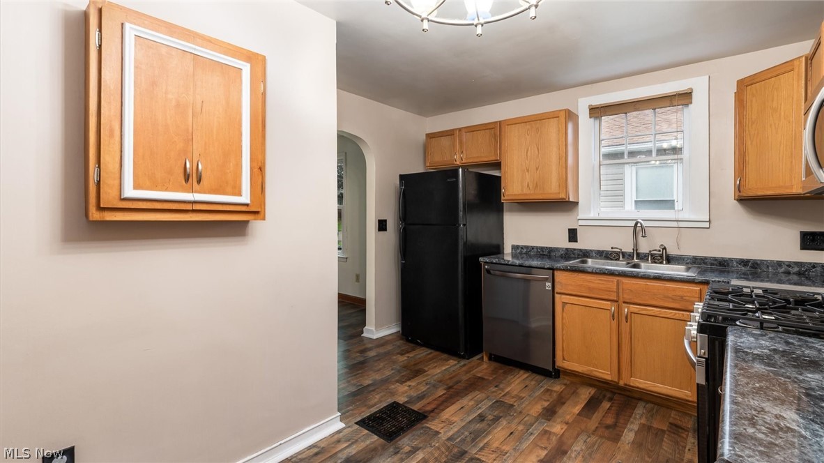 409 Smithfield Avenue Zanesville OH 43701