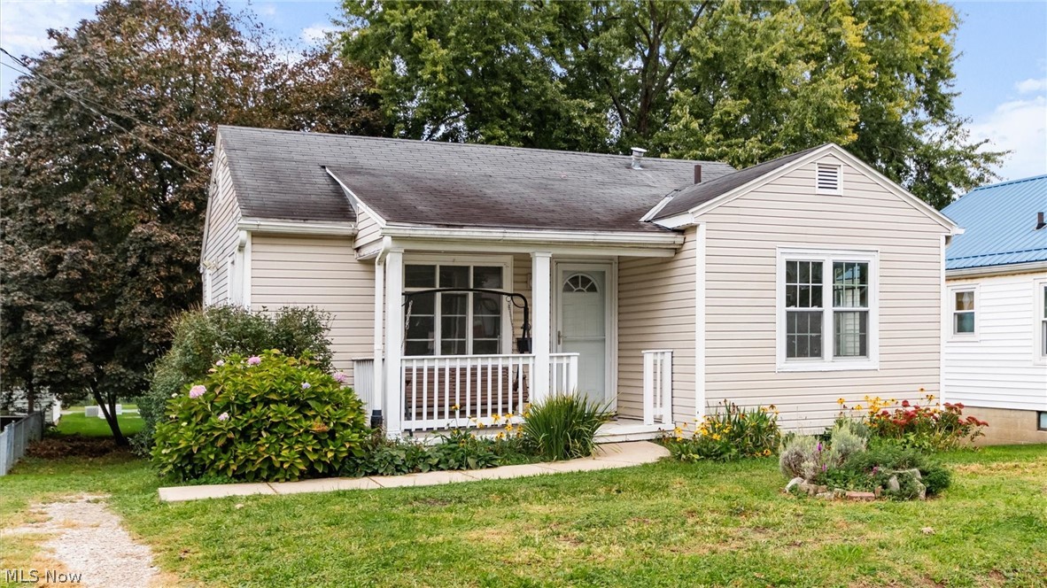 409 Smithfield Avenue Zanesville OH 43701