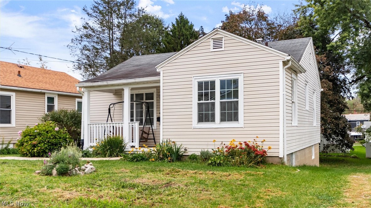 409 Smithfield Avenue Zanesville OH 43701