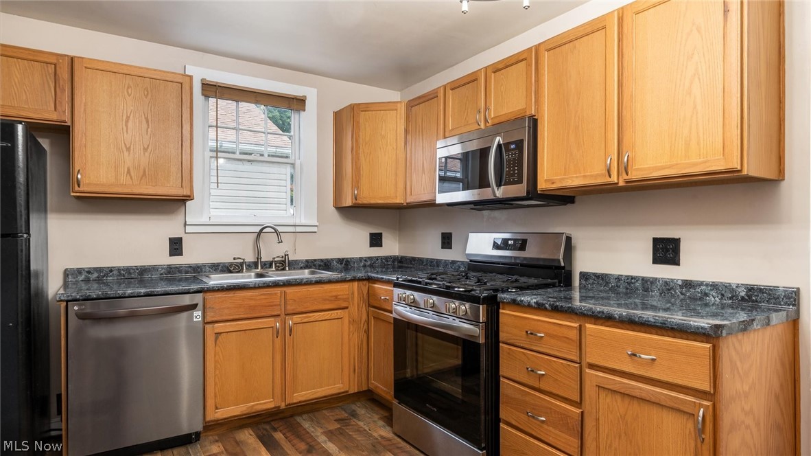 409 Smithfield Avenue Zanesville OH 43701