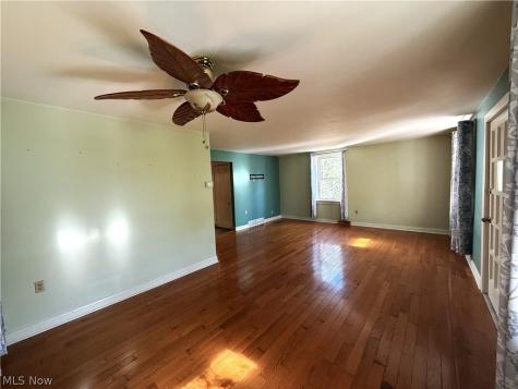 10302 State Road North Royalton OH 44133