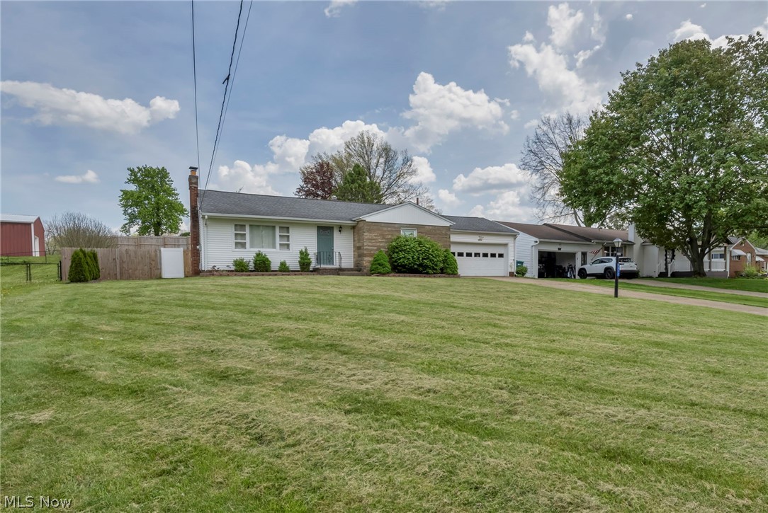 5814 Lake Cable Avenue NW Canton OH 44718