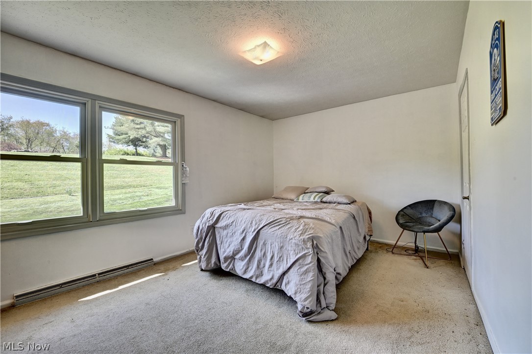 592 Hilan Avenue SW New Philadelphia OH 44663