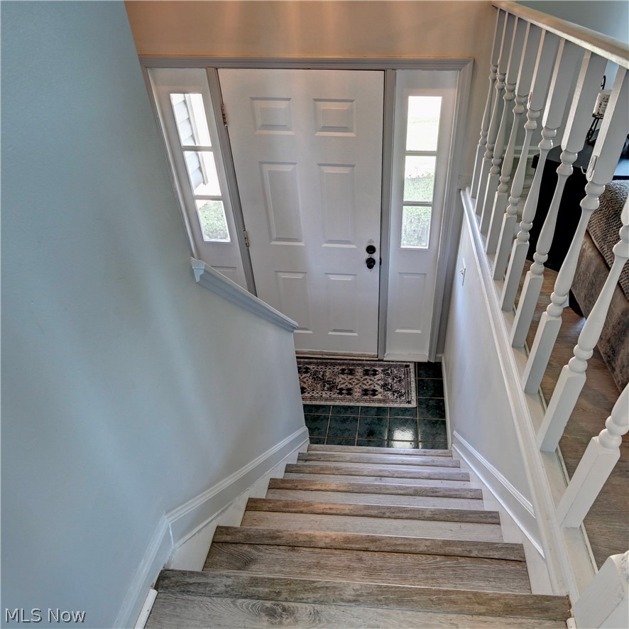 592 Hilan Avenue SW New Philadelphia OH 44663
