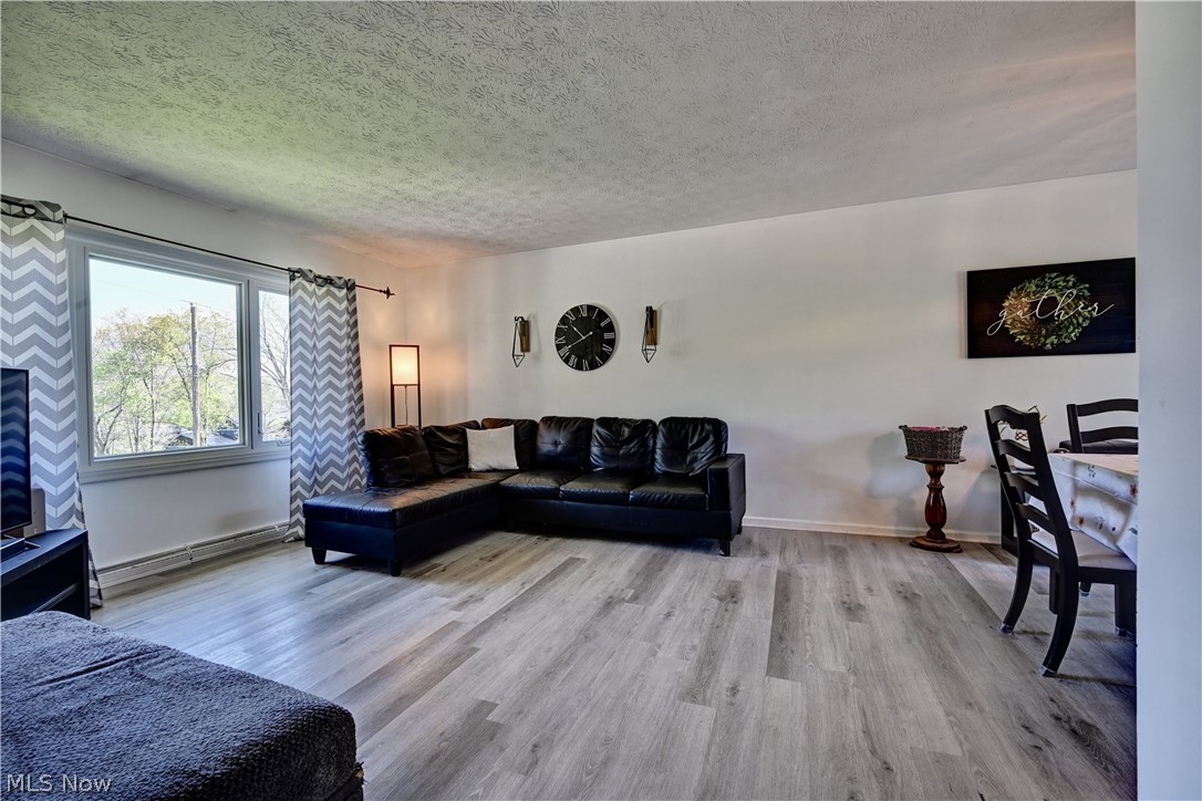 592 Hilan Avenue SW New Philadelphia OH 44663