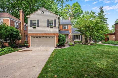 3202 W 165th Street Cleveland OH 44111