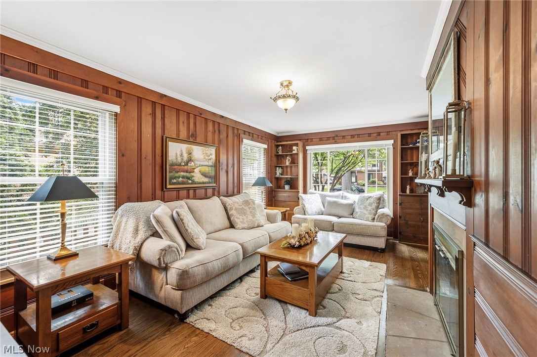 3202 W 165th Street Cleveland OH 44111