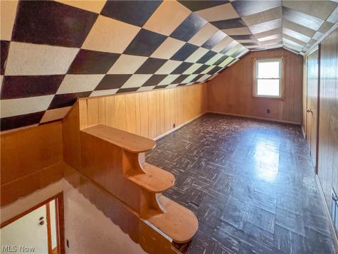 1339 Douglas Avenue Youngstown OH 44502
