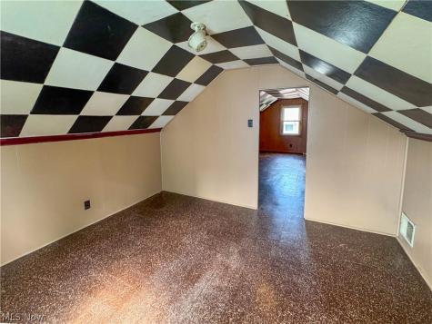 1339 Douglas Avenue Youngstown OH 44502