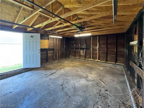 1339 Douglas Avenue Youngstown OH 44502