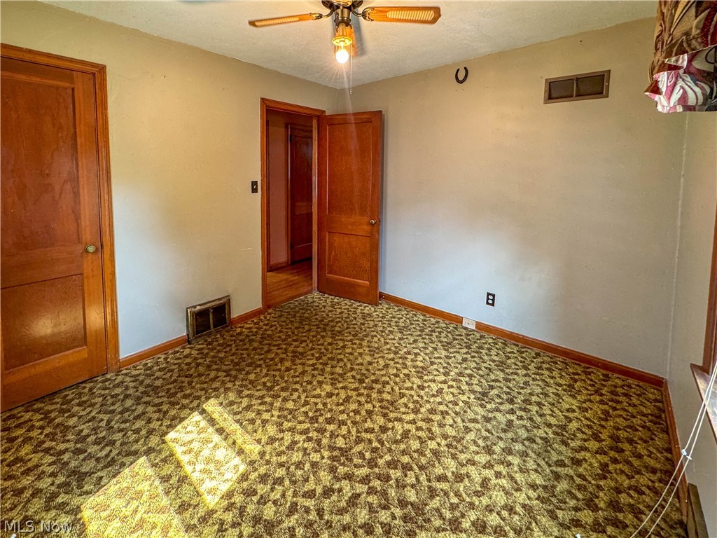 1339 Douglas Avenue Youngstown OH 44502
