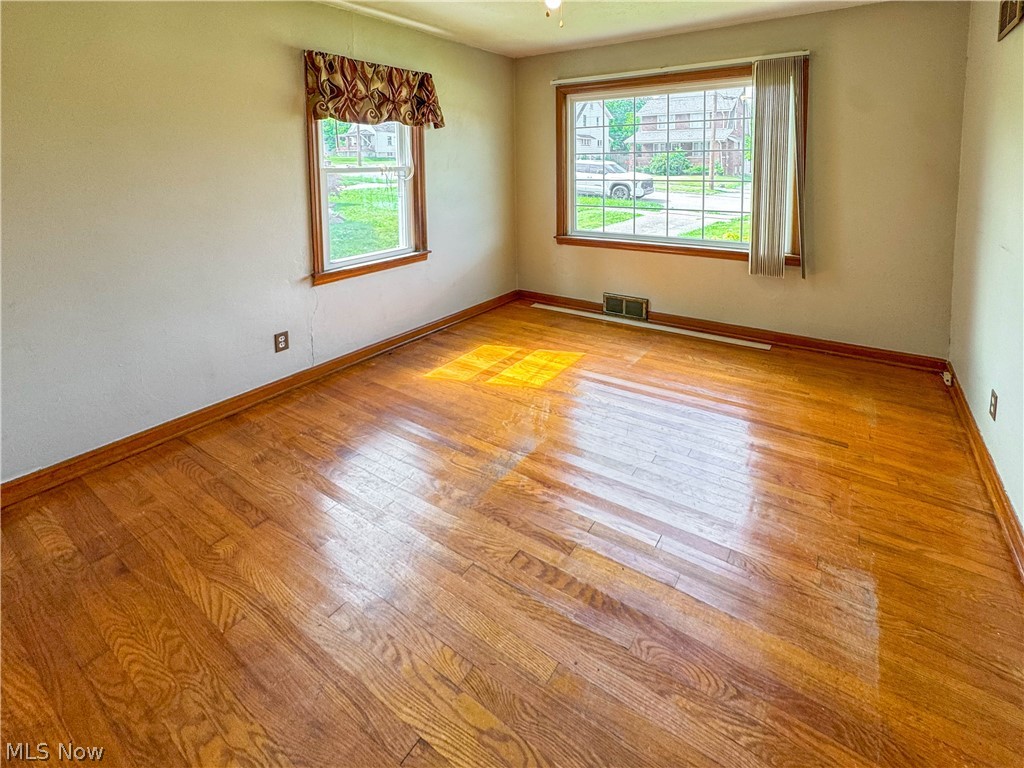 1339 Douglas Avenue Youngstown OH 44502