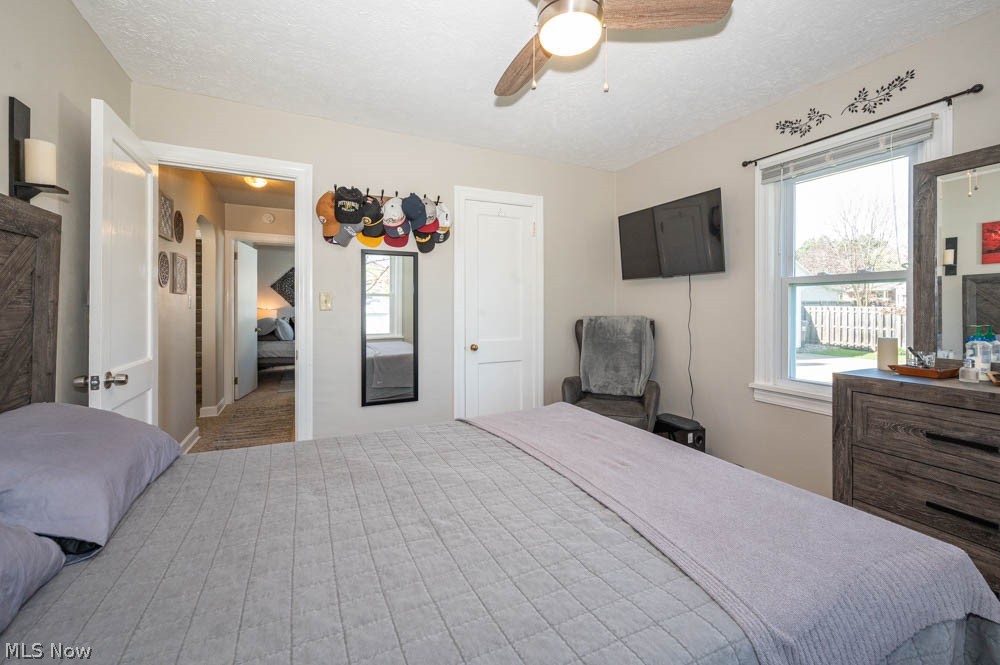 102 S Main Street Austintown OH 44515
