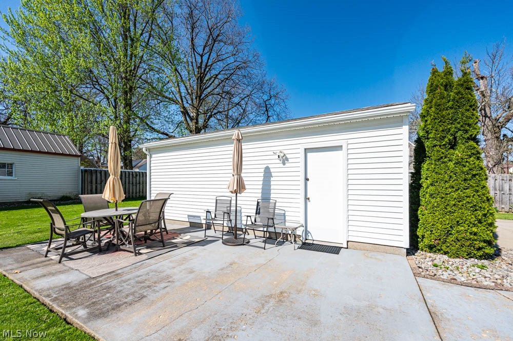 102 S Main Street Austintown OH 44515
