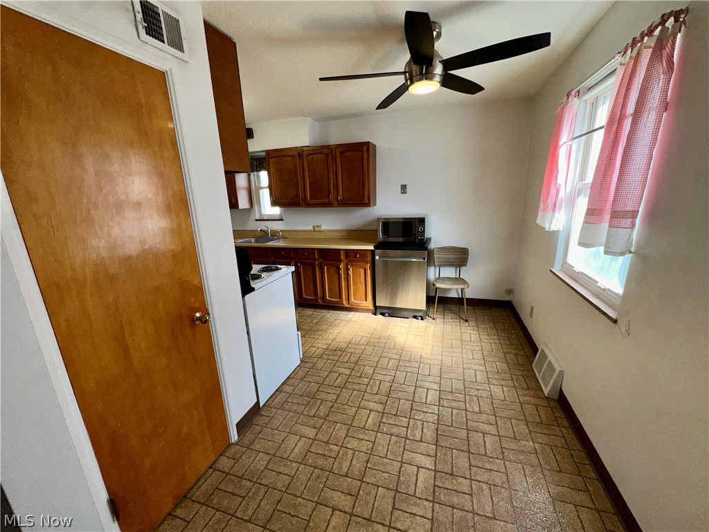 24251 Puritan Road Euclid OH 44123