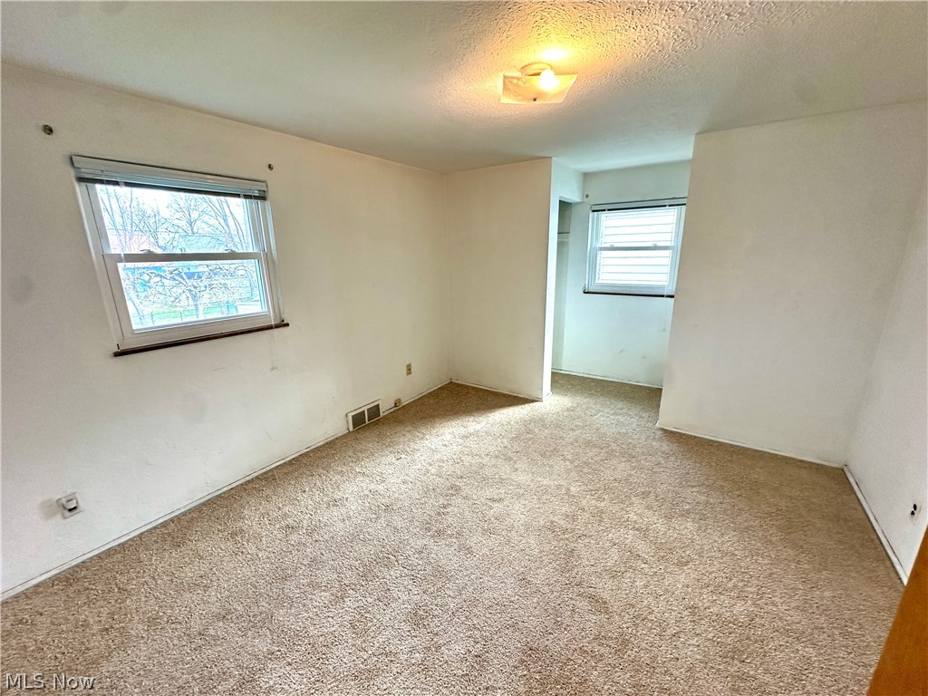 24251 Puritan Road Euclid OH 44123