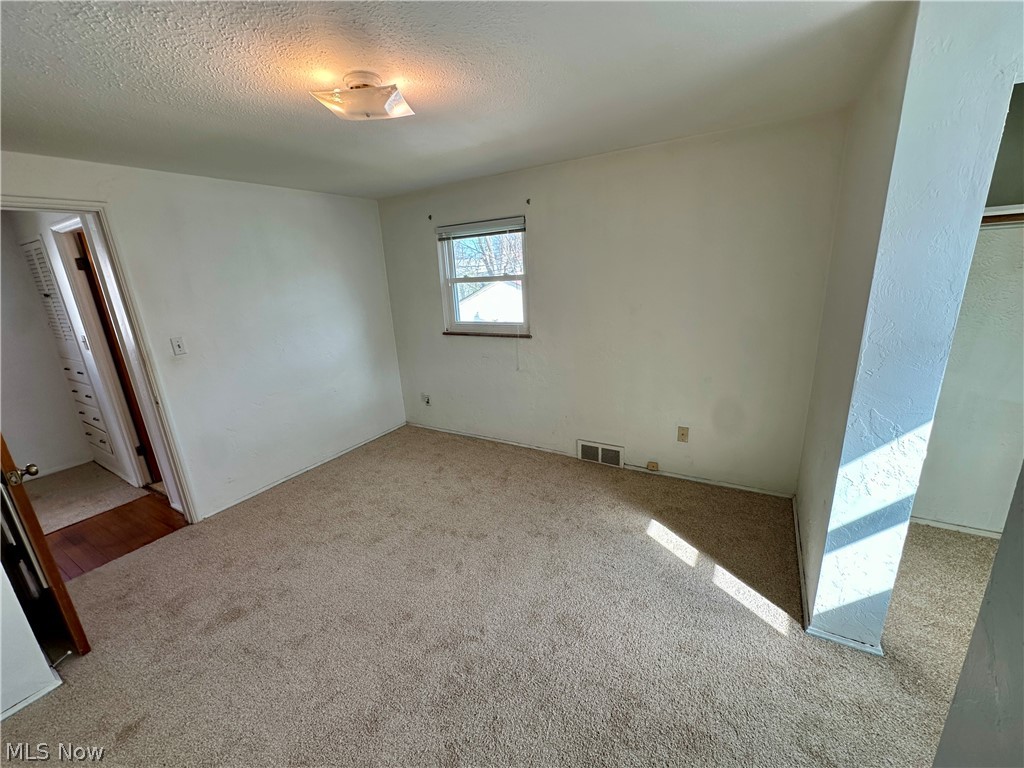 24251 Puritan Road Euclid OH 44123