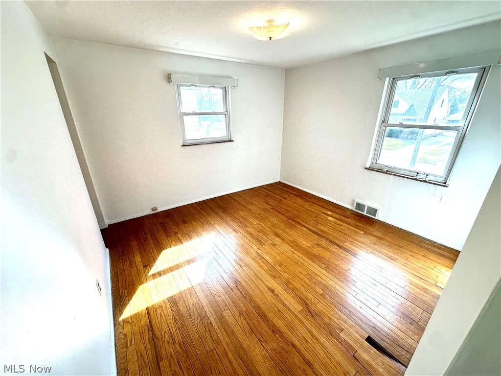 24251 Puritan Road Euclid OH 44123