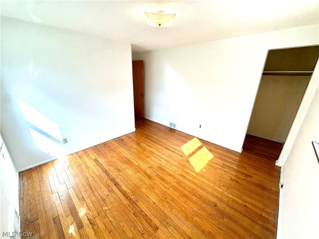 24251 Puritan Road Euclid OH 44123