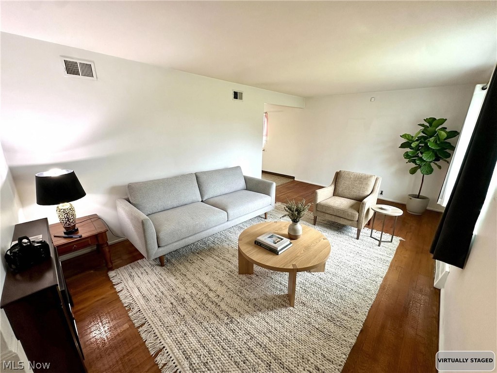 24251 Puritan Road Euclid OH 44123