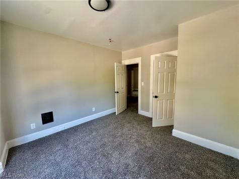 10818 Bryant Avenue Cleveland OH 44108