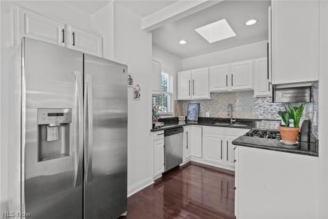 1948 W 47th Street Cleveland OH 44102