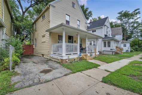 4802 Gedeon Avenue Cleveland OH 44102