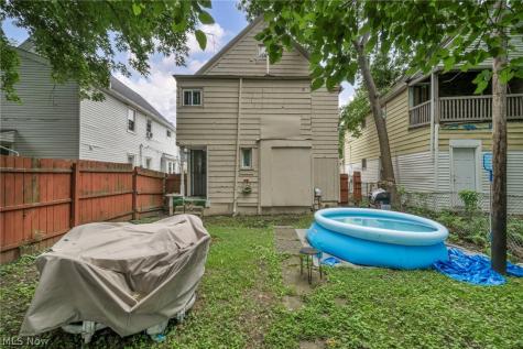 4802 Gedeon Avenue Cleveland OH 44102
