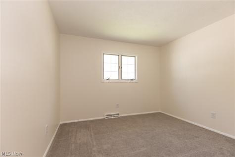 5258 Main Avenue North Ridgeville OH 44039