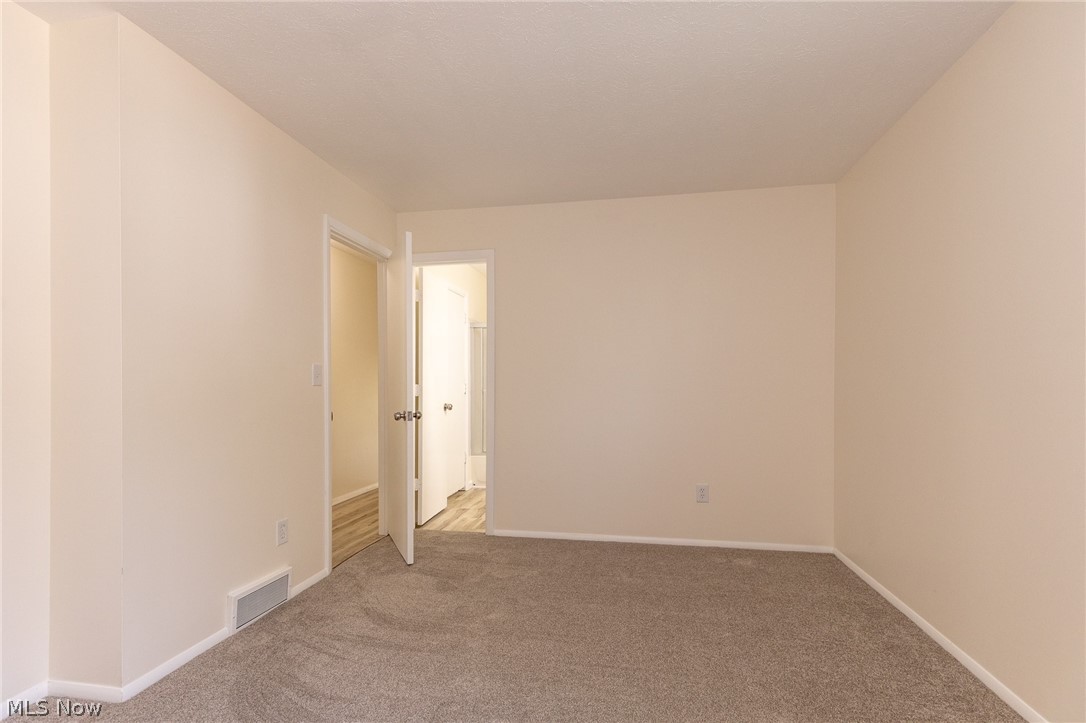 5258 Main Avenue North Ridgeville OH 44039